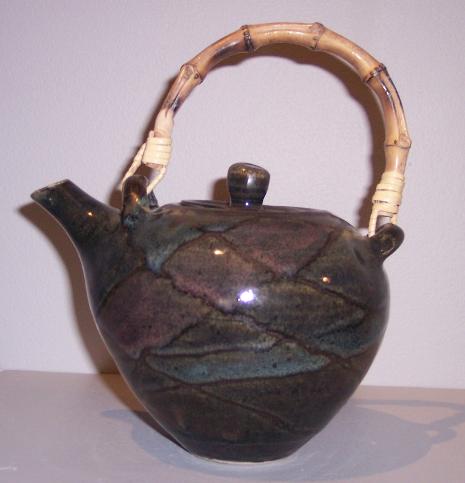 teapot with cane handle 14 x 14cm